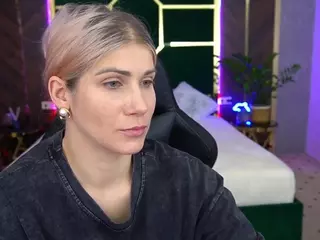 cassandragood's Live Sex Cam Show