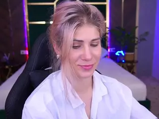 cassandragood's Live Sex Cam Show