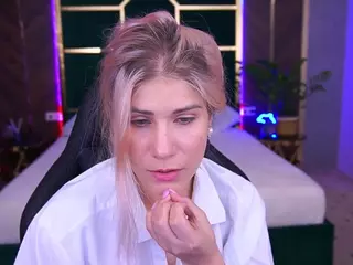 cassandragood's Live Sex Cam Show