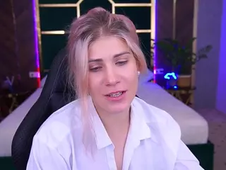cassandragood's Live Sex Cam Show