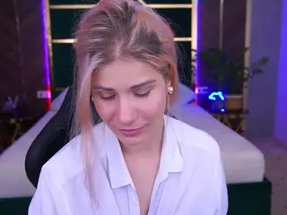 cassandragood's Live Sex Cam Show