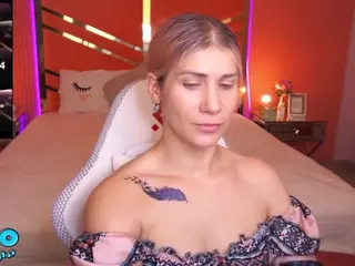 cassandragood's Live Sex Cam Show