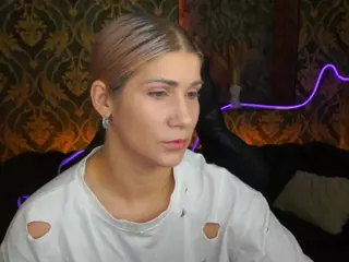 cassandragood's Live Sex Cam Show
