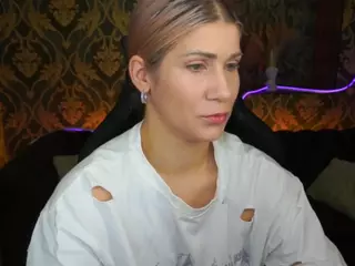 cassandragood's Live Sex Cam Show