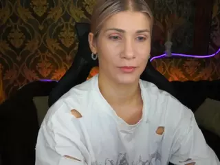 cassandragood's Live Sex Cam Show