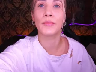cassandragood's Live Sex Cam Show