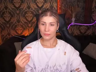 cassandragood's Live Sex Cam Show