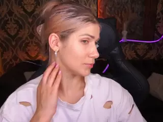 cassandragood's Live Sex Cam Show