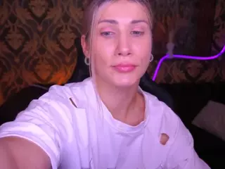 cassandragood's Live Sex Cam Show