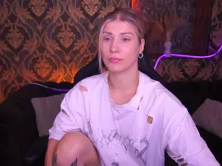 cassandragood's Live Sex Cam Show