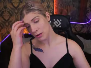 cassandragood's Live Sex Cam Show