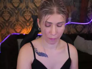 cassandragood's Live Sex Cam Show
