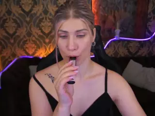 cassandragood's Live Sex Cam Show