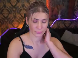 cassandragood's Live Sex Cam Show