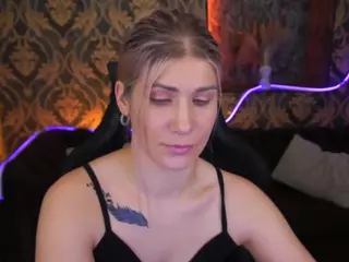 cassandragood's Live Sex Cam Show
