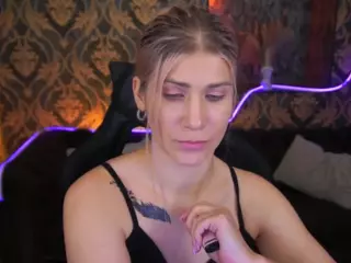 cassandragood's Live Sex Cam Show