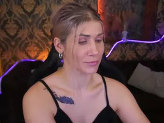 cassandragood's Live Sex Cam Show