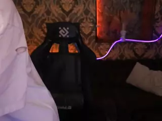 cassandragood's Live Sex Cam Show