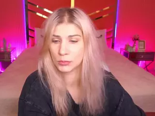 cassandragood's Live Sex Cam Show