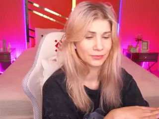 cassandragood's Live Sex Cam Show