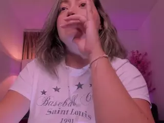 heidy-jhons's Live Sex Cam Show