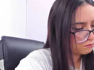 I S S A's Live Sex Cam Show
