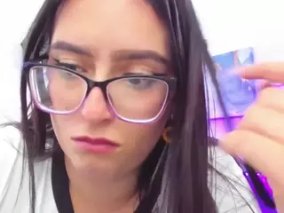 I S S A's Live Sex Cam Show