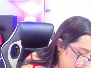 I S S A's Live Sex Cam Show