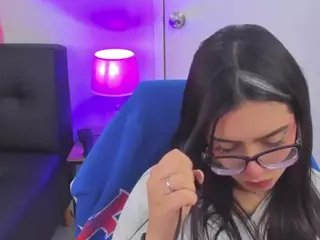 I S S A's Live Sex Cam Show