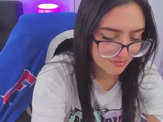 I S S A's Live Sex Cam Show