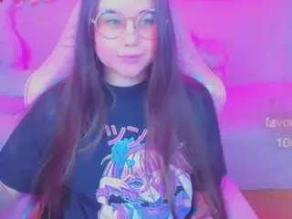 lolisuccub's Live Sex Cam Show