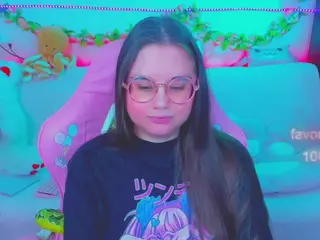lolisuccub's Live Sex Cam Show