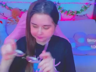 lolisuccub's Live Sex Cam Show