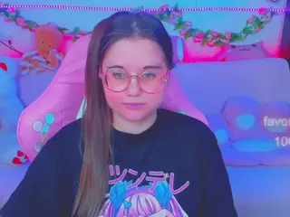 lolisuccub's Live Sex Cam Show