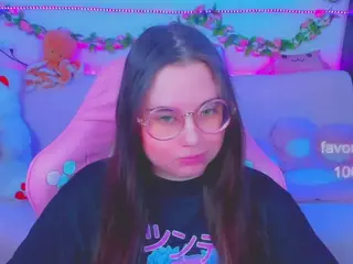 lolisuccub's Live Sex Cam Show