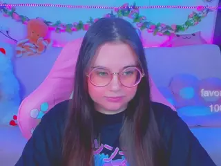 lolisuccub's Live Sex Cam Show
