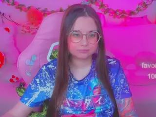 lolisuccub's Live Sex Cam Show