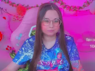 lolisuccub's Live Sex Cam Show