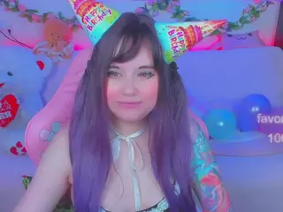 lolisuccub's Live Sex Cam Show