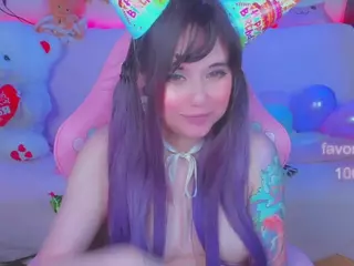 lolisuccub's Live Sex Cam Show