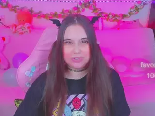 lolisuccub's Live Sex Cam Show