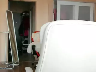 SquirtySexyMilf's Live Sex Cam Show