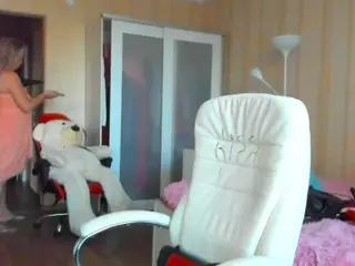 SquirtySexyMilf's Live Sex Cam Show