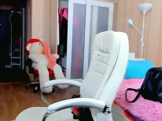 SquirtySexyMilf's Live Sex Cam Show