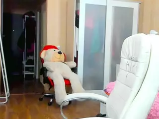 SquirtySexyMilf's Live Sex Cam Show
