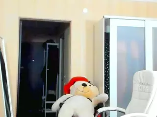 SquirtySexyMilf's Live Sex Cam Show