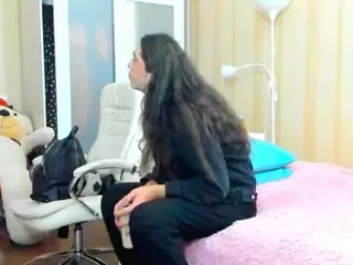 SquirtySexyMilf's Live Sex Cam Show