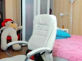 SquirtySexyMilf's Live Sex Cam Show