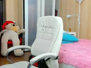 SquirtySexyMilf's Live Sex Cam Show