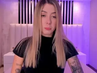 evebenson's Live Sex Cam Show